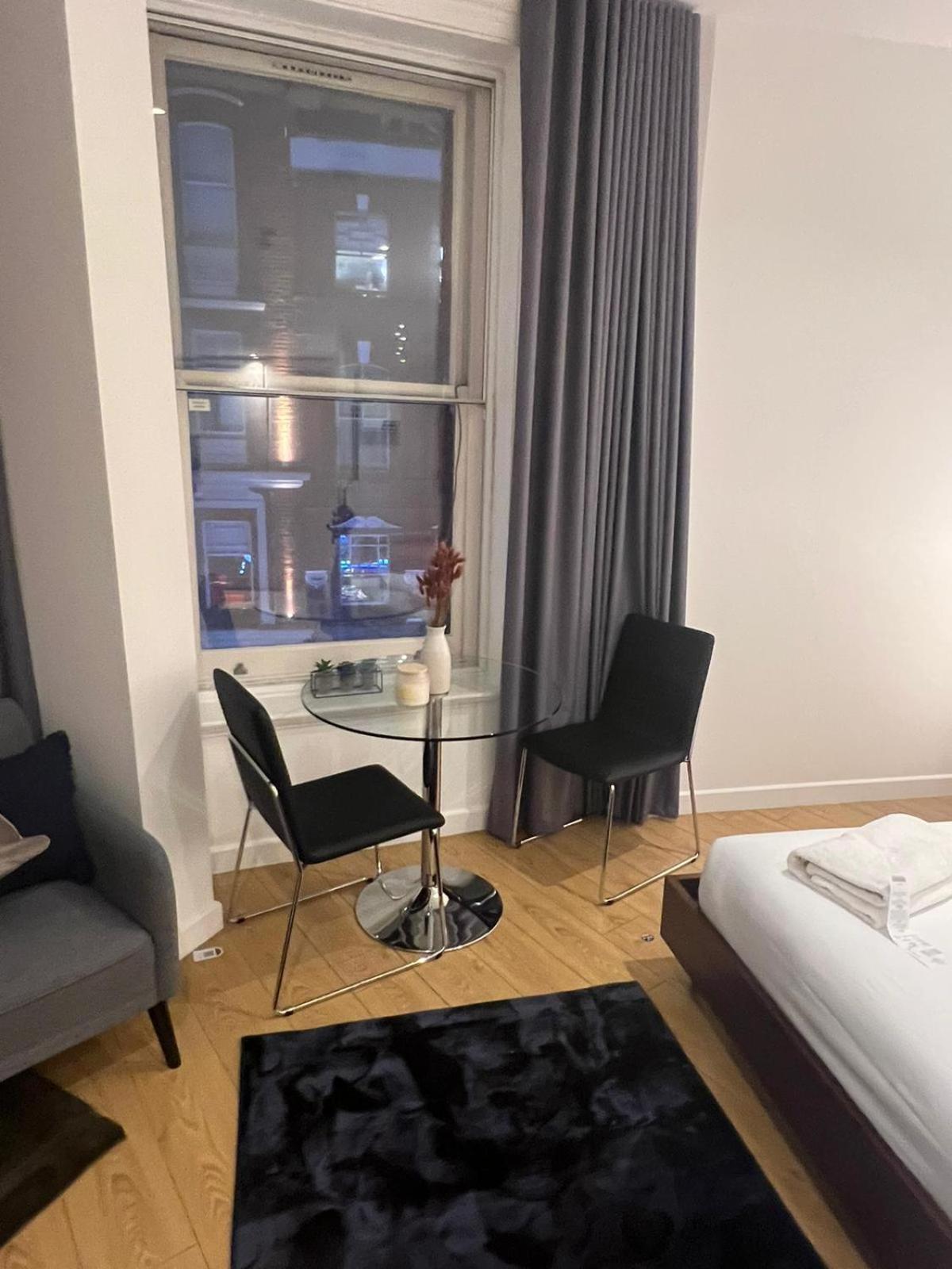 Tranquil 1 Bedroom Retreat In Piccadilly Vr4 Лондон Экстерьер фото
